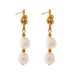 Gold earrings with knot and pearls